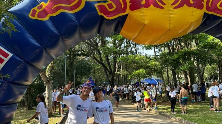 Ex BBB Felipe Prior e sua namorada Jéssica Castro participam da “Wings For Life Word Run”