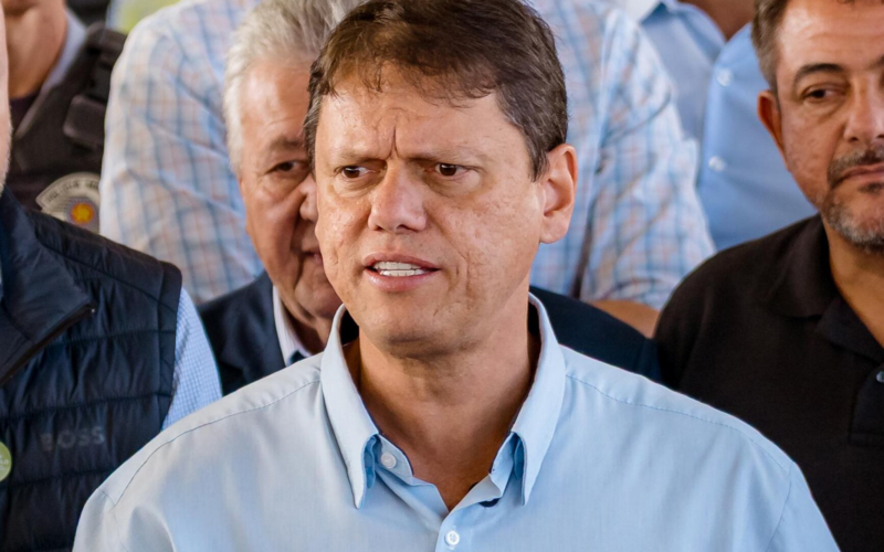 t_852395f6e09f446aaccaed183552b509_name_7Tarcisio_de_freitas.png